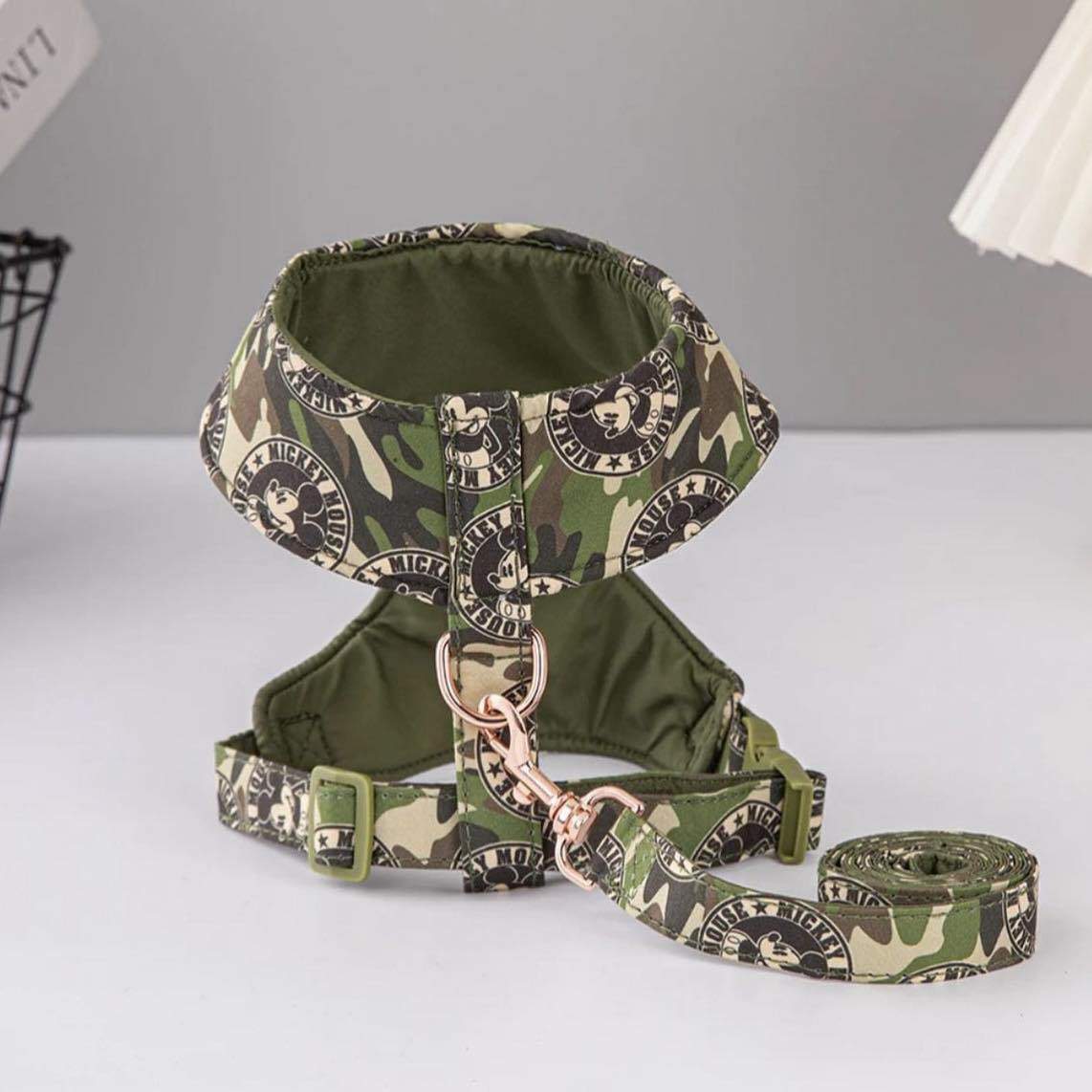 Нагръдник с повод CAMOUFLAGE